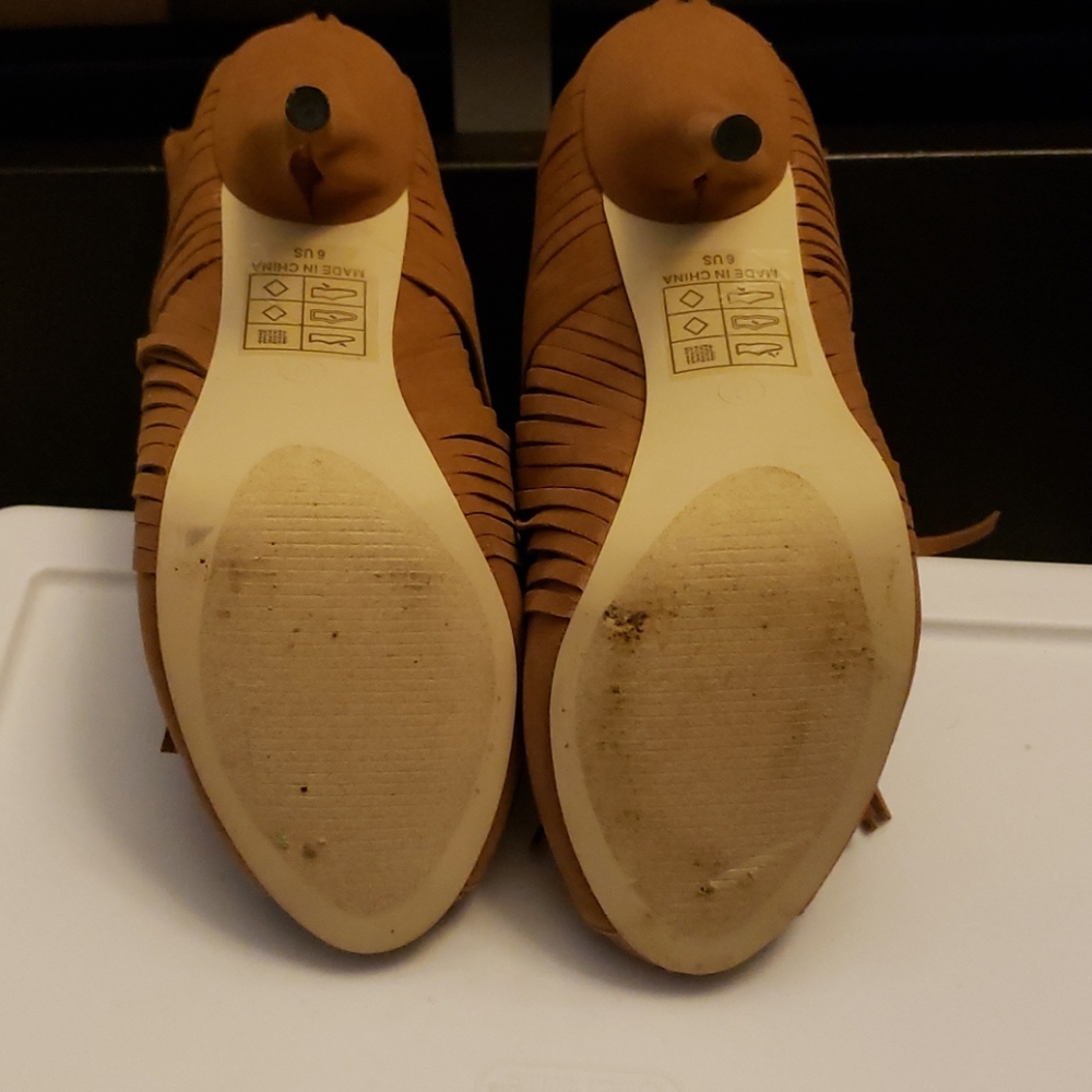 High Heel Booties - Picture 4 of 4